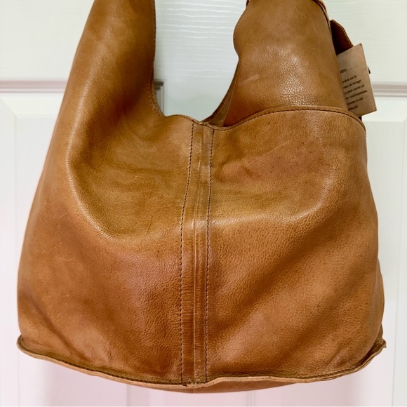 Genuine Leather Hobo Bag | One Size | Tan | NWT 👜 - Picture 3 of 15